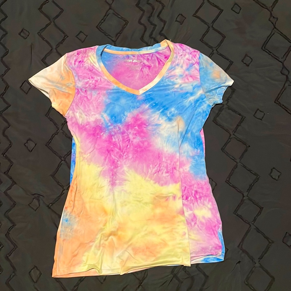 Emme Jordan, Form Fitting Tie-Die Shirt